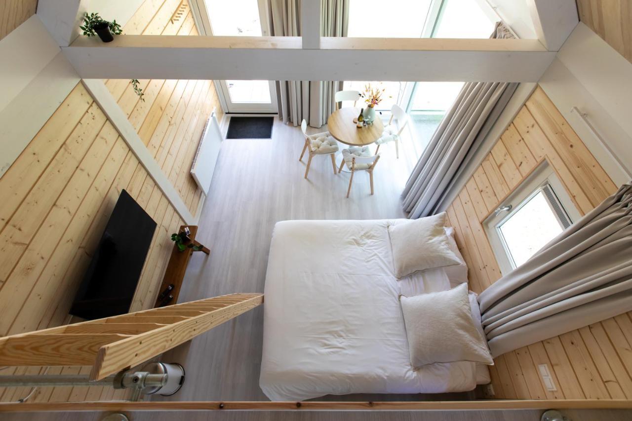 Tiny House - Optioneel Met Hottub Apartment Dokkum Ngoại thất bức ảnh