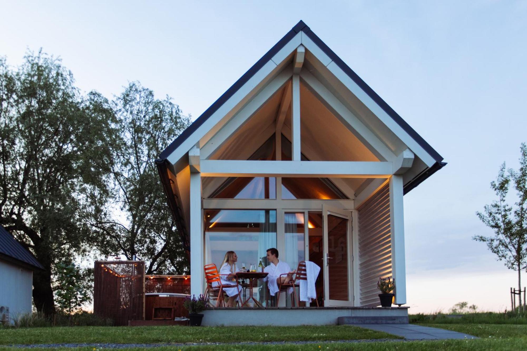 Tiny House - Optioneel Met Hottub Apartment Dokkum Phòng bức ảnh